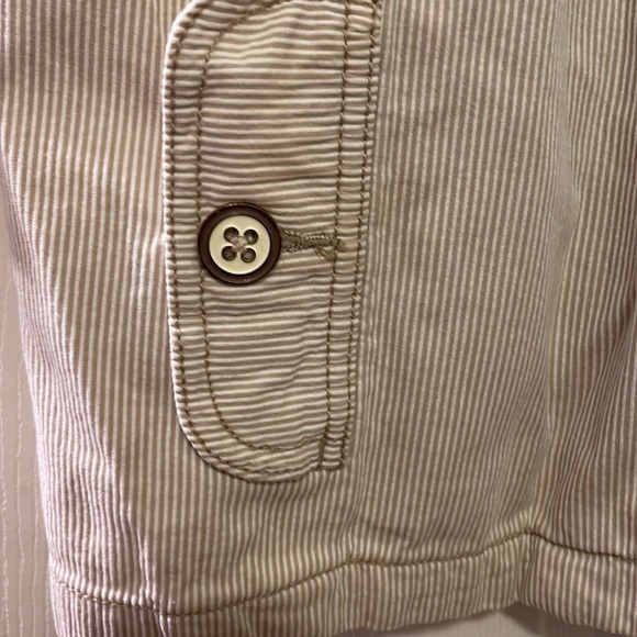 Size XL 14/16 over  unique buttons two real front small pockets jacket used - Picture 3 of 14